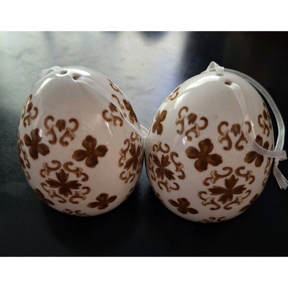 Valerie Parr Hill Gold & White 2 Timed Illumination 3.5" Damask Porcelain Eggs - Picture 5 of 8